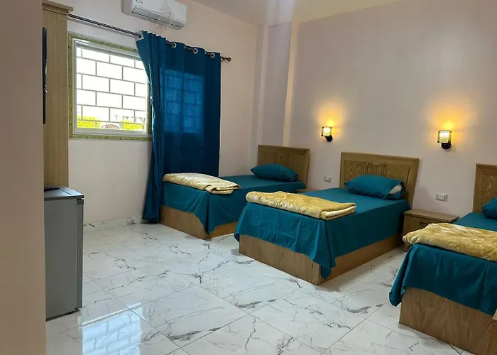 Royal Plaza 4*